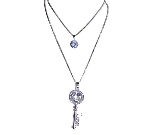 Buy Silver Necklaces & Pendants for Women by Veni Online | Ajio.com