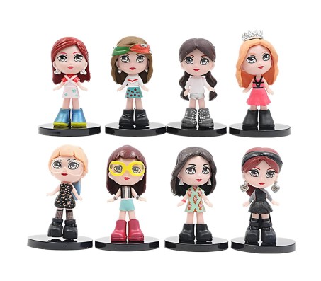 Set of 8 Blackpink Girl Music Band Action Figure Doll Set Or Cake Topper Decoration Merchandise Show piece Pop Stars to Keep in Office Desk Table Gift Toys Multicolor