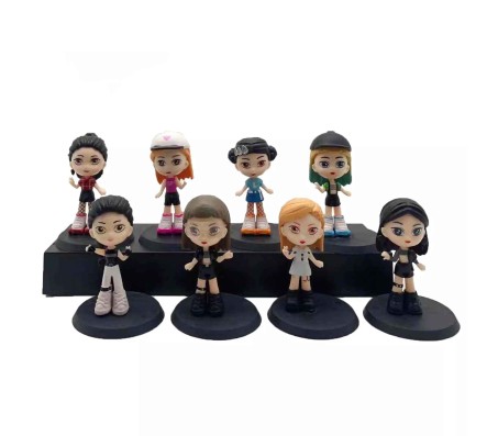 Set of 8 Blackpink Girl Music Band Action Figure Doll Set Or Cake Topper Decoration Merchandise Showpiece Pop Stars to Keep in Office Desk Table Gift Toys Multicolor