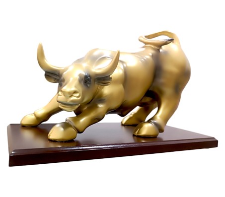 Dalal Street Charging Bull Statue - 6 Inch Bronze Bull Showpiece for Stock Market Enthusiasts