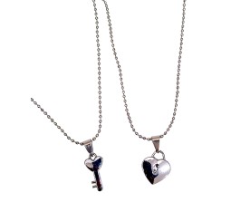 Heart Lock and Key Couple Pendant Necklace Love Locket with 2 Chain Jewellery Pairs for Couples in Love Gift for Valentine Anniversary for Girls