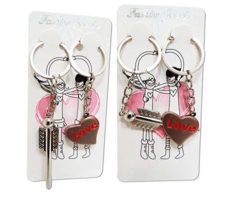 Love and Arrow Couple Keychain [Joins Together]