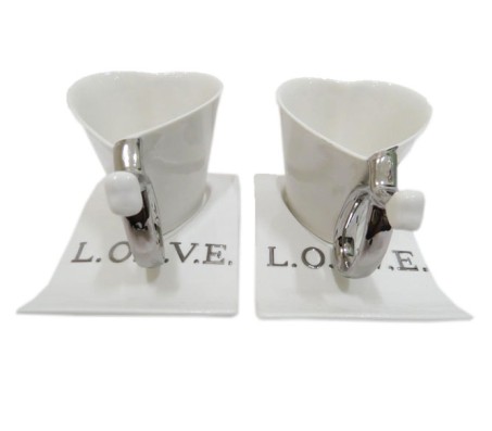 Heart Shape Cups / Mugs with Heart Plate Couple Mug - White