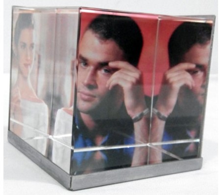 Crystal Cube Photo Frame [3 Photos] Medium Size
