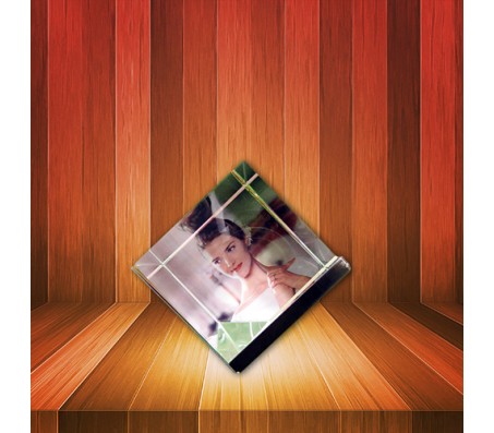 Crystal Cube Photo Frame [3 Photos]