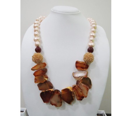 Shell Pearl Beads With Designer Brass Cut Balls And Agate Semi Precious Rough Cut Stones